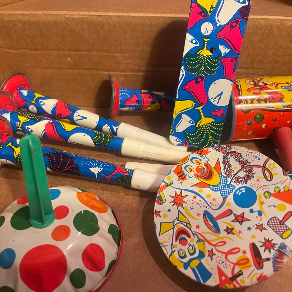 Vintage metal party noisemakers ! Ring in the new year